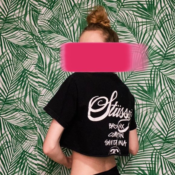 Cropped T-Shirt - Picture 3 of 3